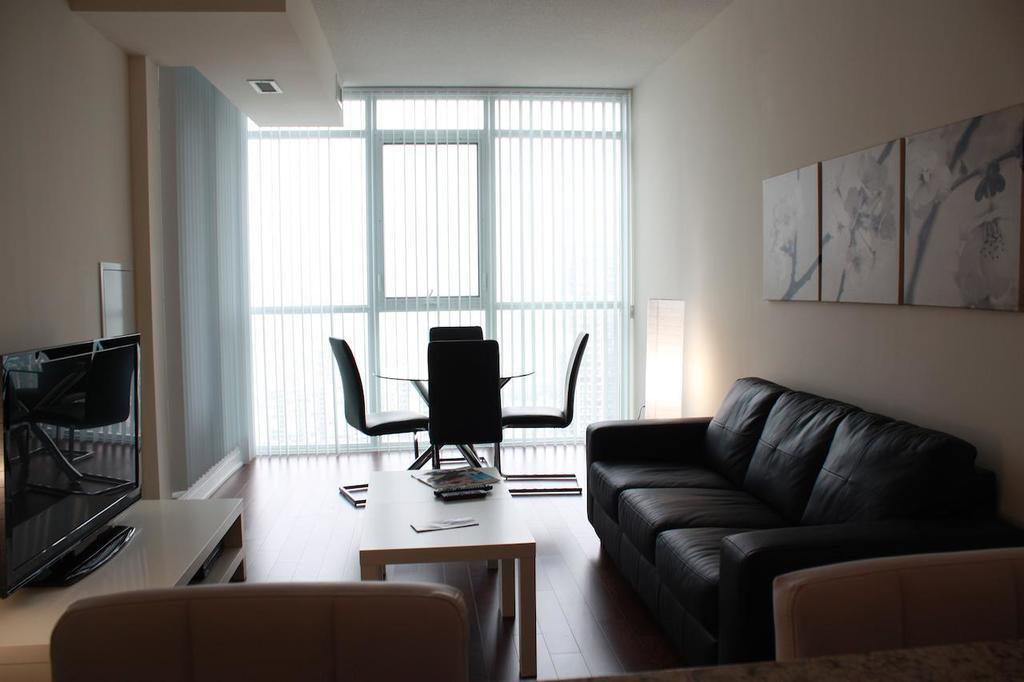 Accurate Plus Furnished Apartment- Brickstone Mews Mississauga Bilik gambar